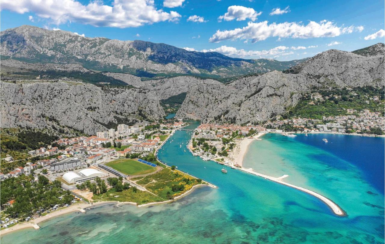 Gorgeous Apartment In Omis With Kitchen Luaran gambar
